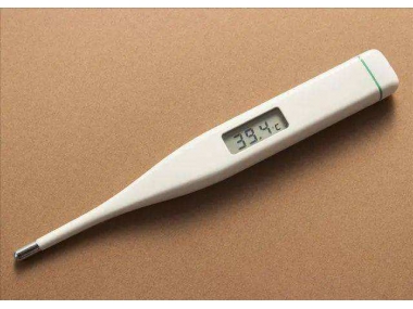 如何使用電子體溫計